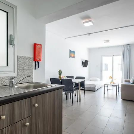 아파트 Popular And Welcoming 1-Bedroom Apartment In Sunny Ayia Napa All Yours *